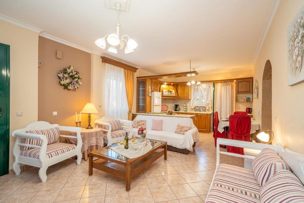 Artemis Superb 2 Bedroom Apartment 700 M Away From The Beach Minia المظهر الخارجي الصورة