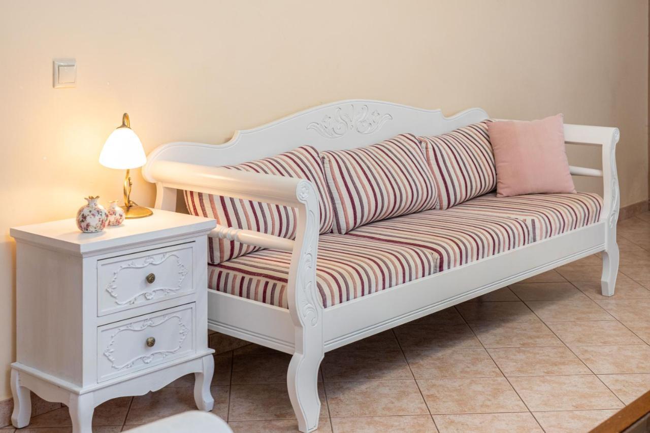 Artemis Superb 2 Bedroom Apartment 700 M Away From The Beach Minia المظهر الخارجي الصورة