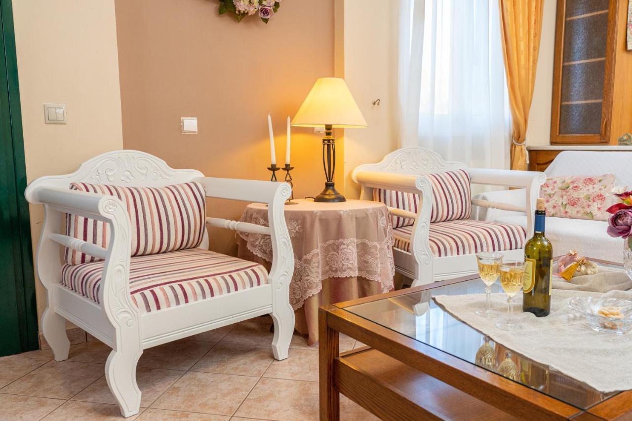 Artemis Superb 2 Bedroom Apartment 700 M Away From The Beach Minia المظهر الخارجي الصورة