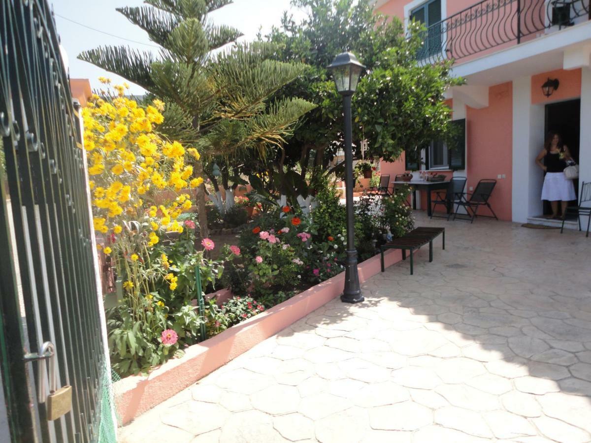 Artemis Superb 2 Bedroom Apartment 700 M Away From The Beach Minia المظهر الخارجي الصورة