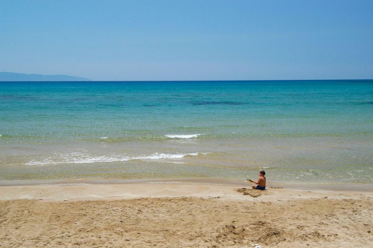 Artemis Superb 2 Bedroom Apartment 700 M Away From The Beach Minia المظهر الخارجي الصورة